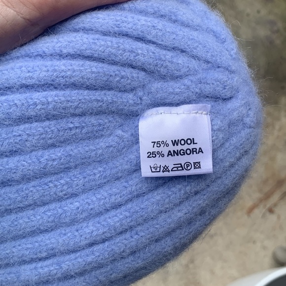 *SOLD*LE BONNET GRANDE- Light Sky Blue - Picture 4 of 8